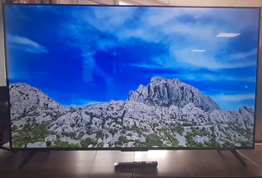 TCL 55T7B
